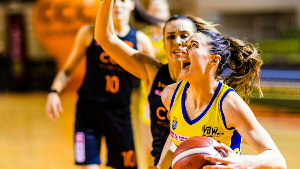 2021-04-15 CCC Polkowice vs VBW Arka Gdynia