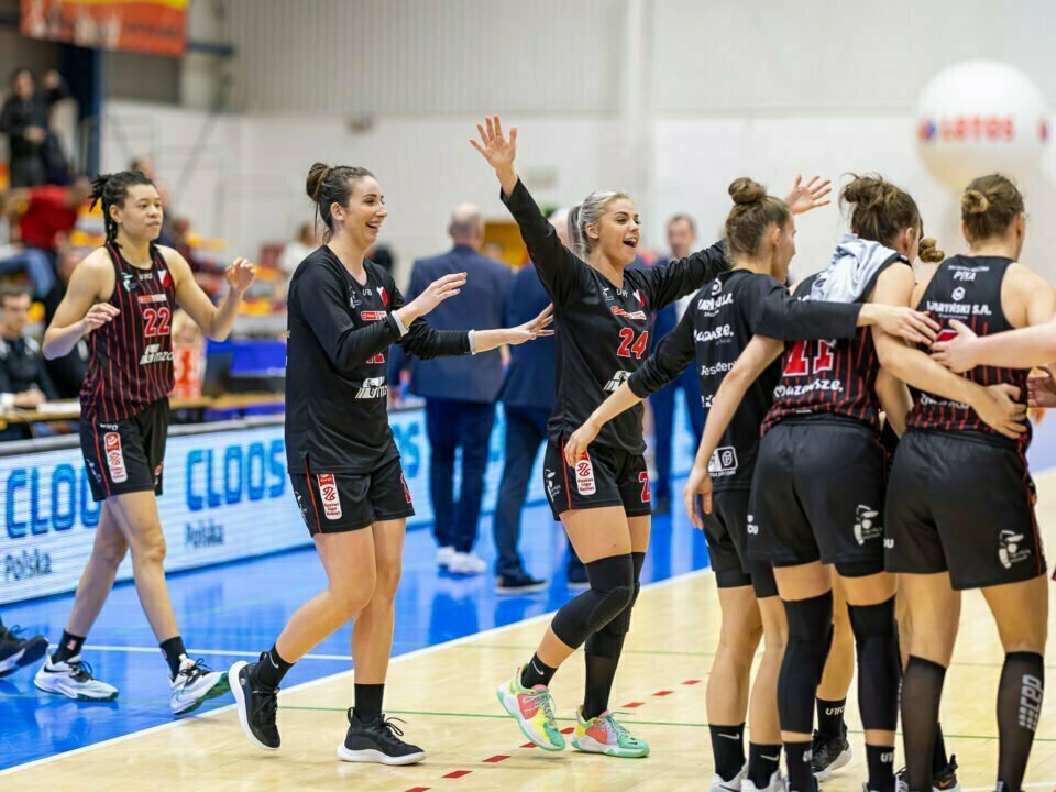 2021-11-21 1KS Ślęza Wrocław vs SKK Polonia Warszawa