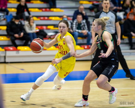 2022-02-13 1KS Ślęza Wrocław vs CTL Zagłębie Sosnowiec