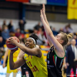 2022-02-13 1KS Ślęza Wrocław vs CTL Zagłębie Sosnowiec