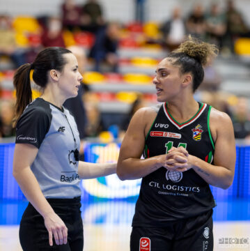 2022-02-13 1KS Ślęza Wrocław vs CTL Zagłębie Sosnowiec