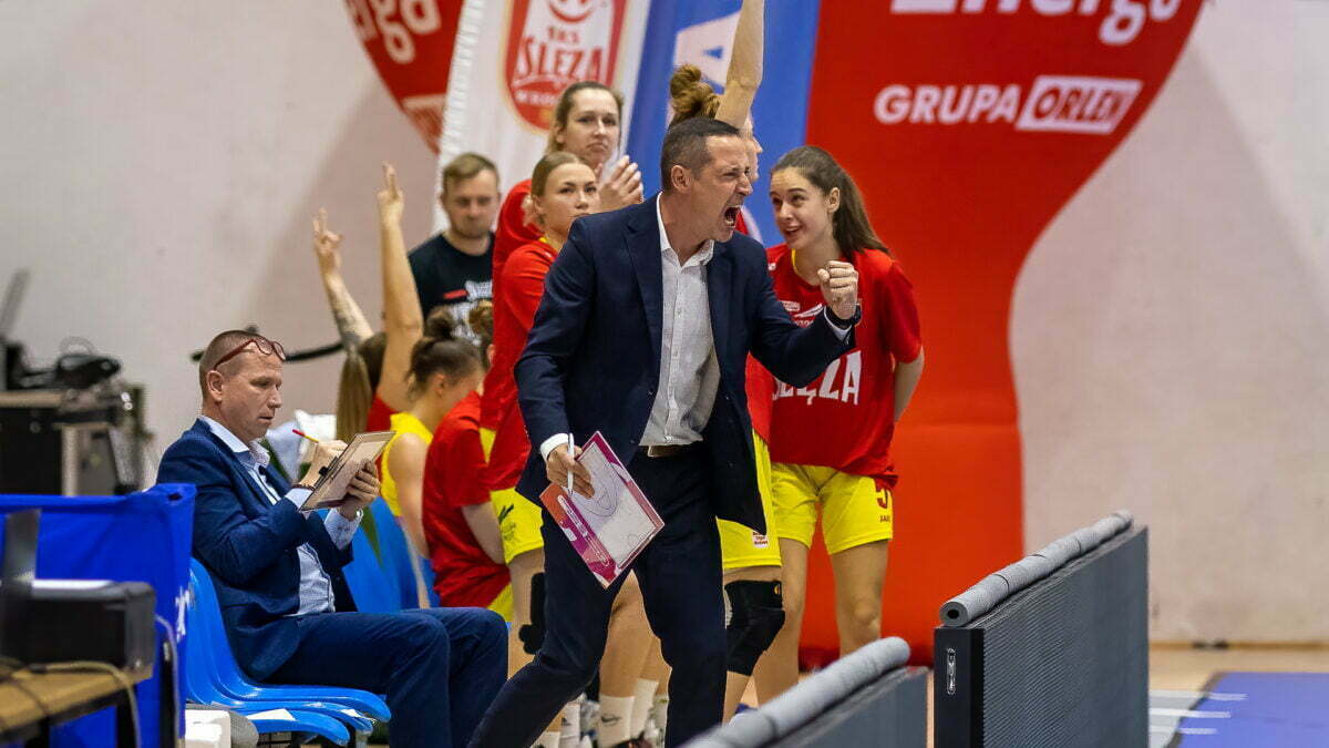 2022-10-23 1KS Ślęza Wrocław vs MB Zagłębie Sosnowiec