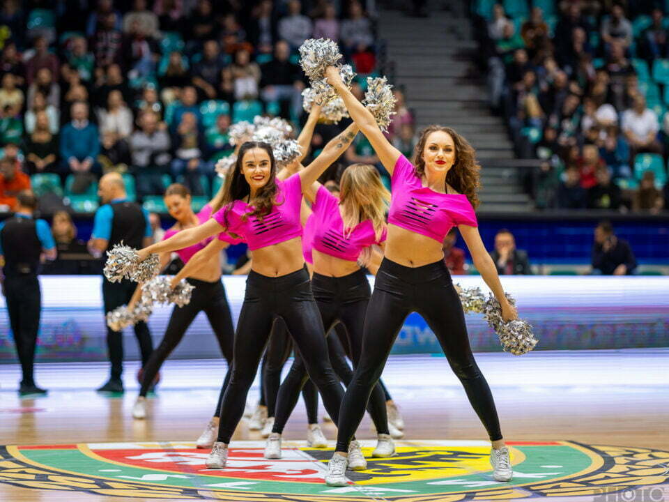 2022-11-23 Cheerleaders Wrocław