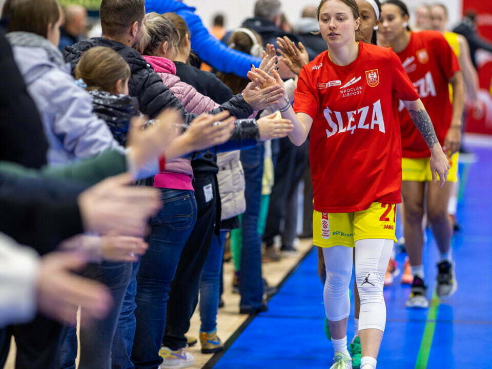 2022-12-18 1KS Ślęza Wrocław vs Polskie Przetwory KS Basket 25 Bydgoszcz