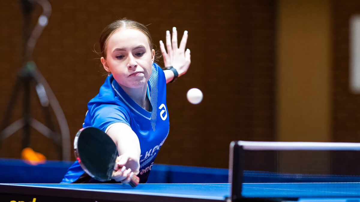 2.5.2023 Wrocław, półfinały ekstraklasa kobiet - tenis stołowy: KU AZS UE Wrocław vs KTS Enea Siarkopol Tanobrzeg; Na zdjęciu: Natalia Gaworska | fot. Paweł Wala/sport.zuzka.pl
